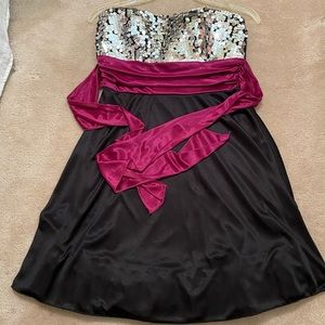 Speechless Sequin black dress